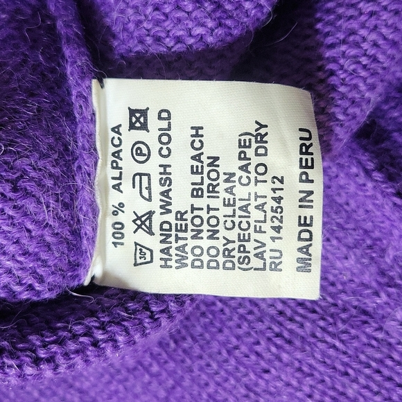 Origin Alpaca, size M, purple Alpaca sweater. - Picture 7 of 7